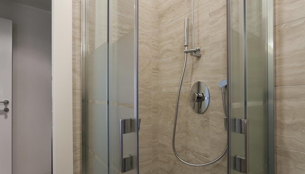 Italianway-Poma Apartment Milan Luaran gambar
